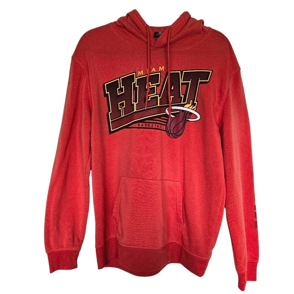 NBA Miami Heat Hooded Sweater Men's L Fleece Cangaroo Pocket Athleisure Sporty